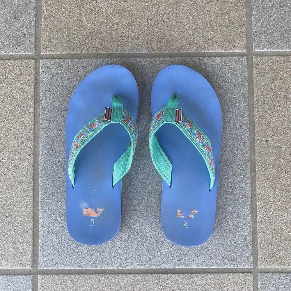 Vineyard Vines Flip Flops